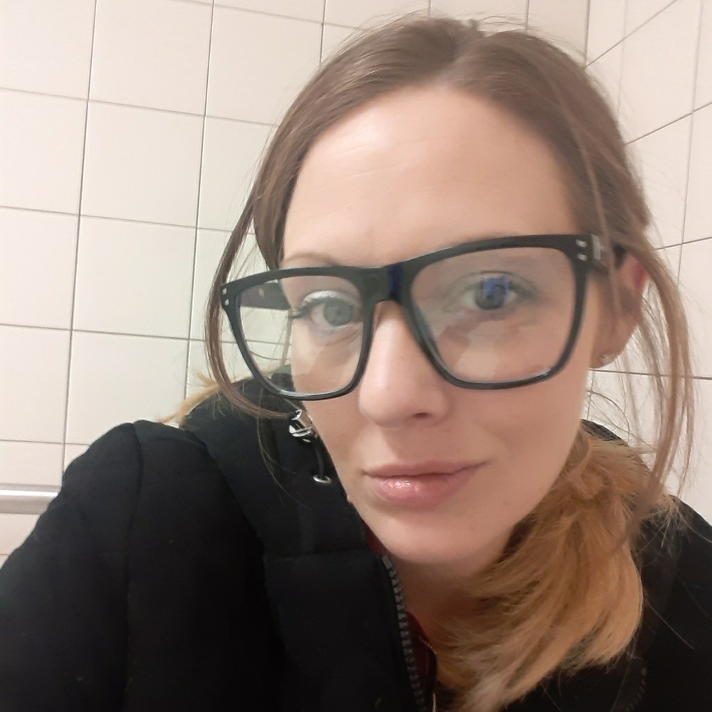 Meet your Posher, Meagan